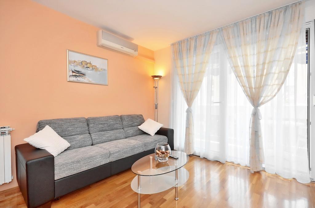 Apartment Good Choice Split Room photo