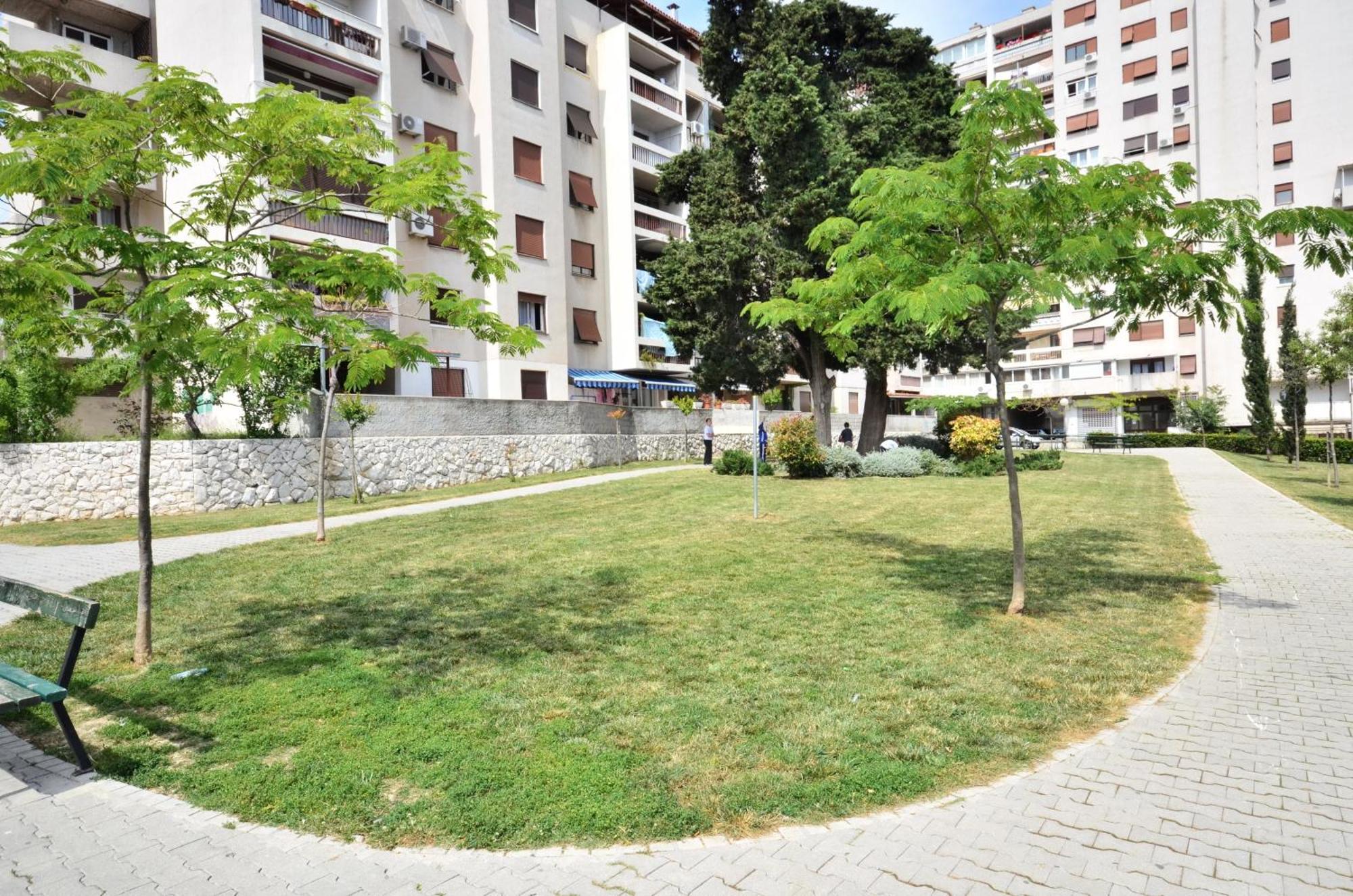 Apartment Good Choice Split Exterior photo